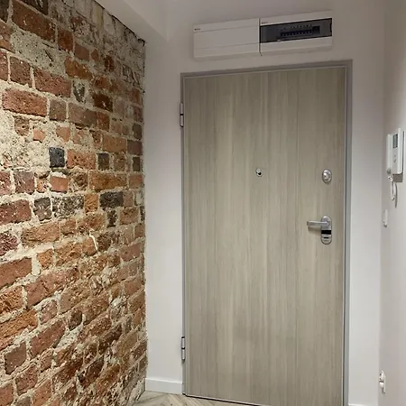 アパート Luksus W Samym Centrum ヴロツワフ